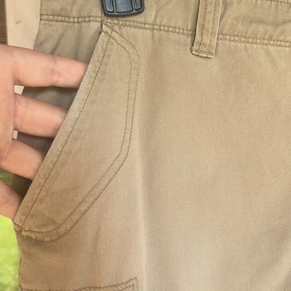 Polo by Ralph Lauren Cargo Shorts - Picture 2 of 9